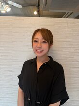 スタッフ Akina